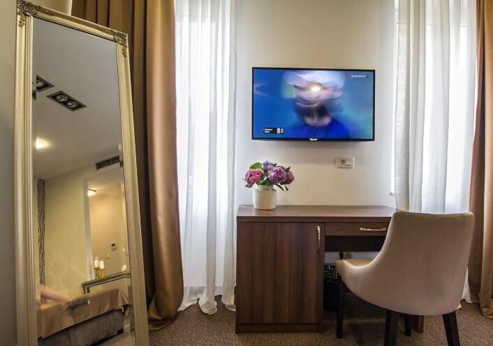 Central Luxury Rooms Omiš Eksteriør billede